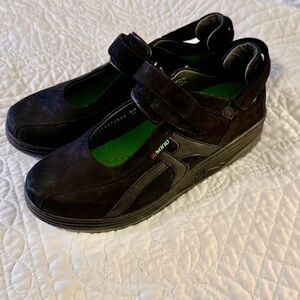 Sano by Mephisto Mary Janes Work Shoes Nurse 7.5